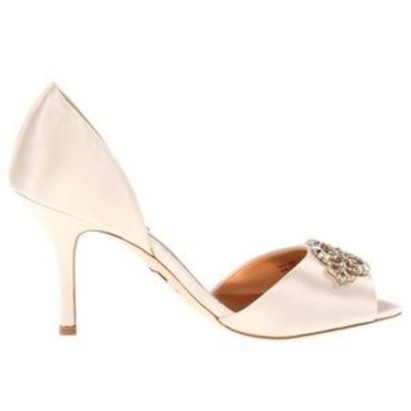 Badgley Mischka Women's Salsa Pump size 8 - Picture 3 of 10